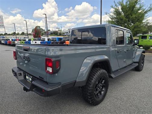 2025 Jeep Gladiator High Tide