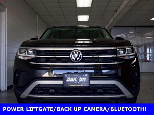 2023 Volkswagen Atlas 2.0T SE w/Technology 4MOTION