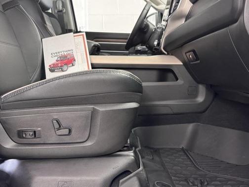 2024 RAM 2500 Laramie Crew Cab 4x4 6'4' Box