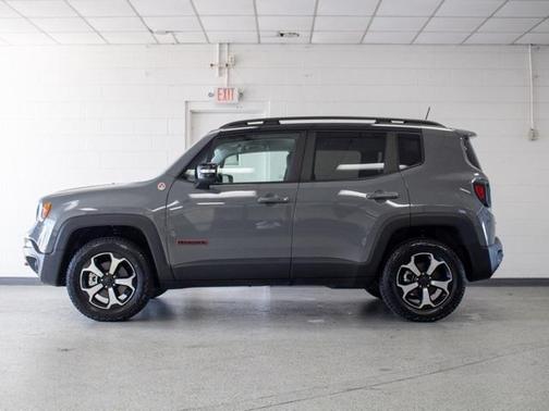 2022 Jeep Renegade Trailhawk