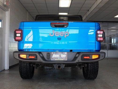 2023 Jeep Gladiator Mojave 4x4