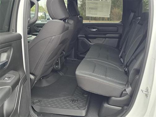 2026 RAM 1500 Warlock Crew Cab 4x4 5'7' Box