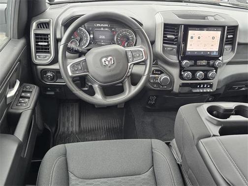 2026 RAM 1500 Warlock Crew Cab 4x4 5'7' Box