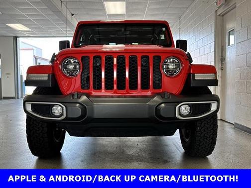 2022 Jeep Gladiator Sport S