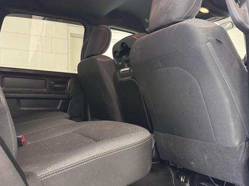 2021 RAM 2500 Tradesman Crew Cab 4x4 6'4' Box