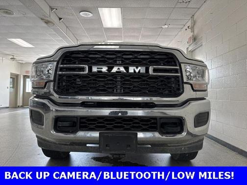 2021 RAM 2500 Tradesman Crew Cab 4x4 6'4' Box