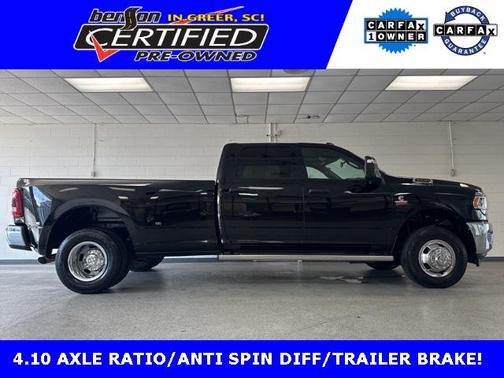2024 RAM 3500 Tradesman Crew Cab 4x4 8' Box