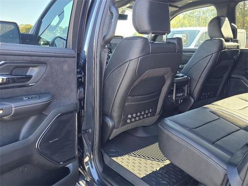 2026 RAM 1500 RHO Crew Cab 4x4 5'7' Box