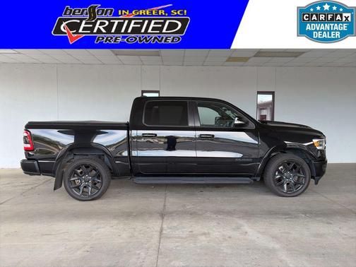Diamond Black Crystal Pearlcoat 2022 RAM 1500 Laramie