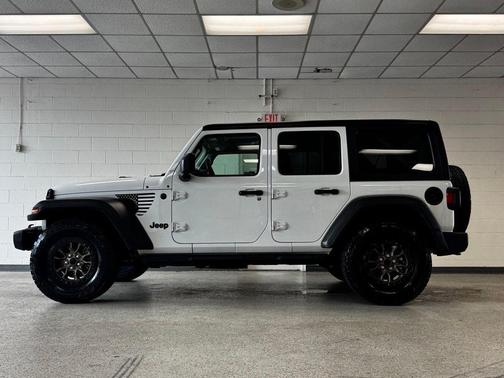 Bright White Clearcoat 2023 Jeep Wrangler Sport S