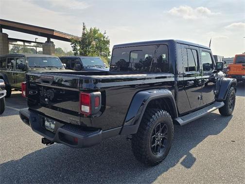 2025 Jeep Gladiator High Tide