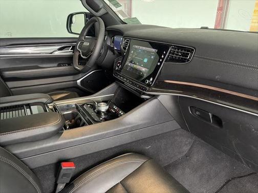 2024 Jeep Wagoneer Series I 4x4