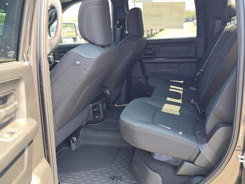 Granite Crystal Metallic Clearcoat 2026 RAM 2500 Tradesman Crew Cab 4x4 6'4' Box