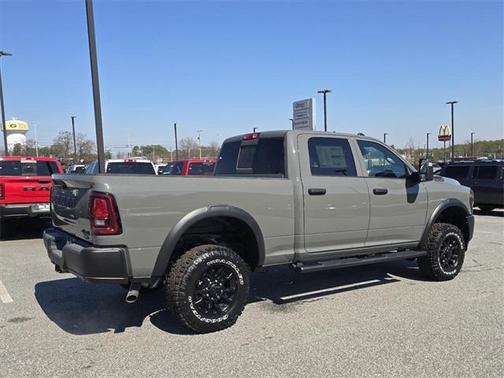 2026 RAM 2500 Tradesman Crew Cab 4x4 6'4' Box