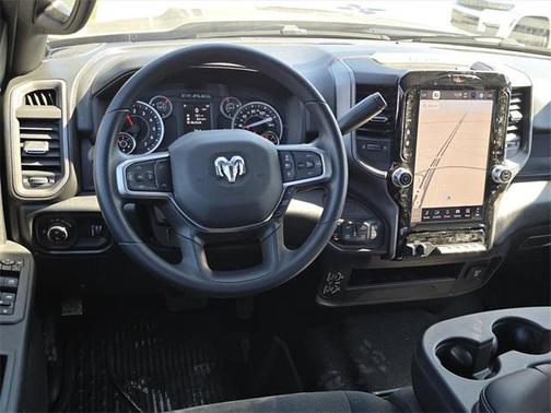 2026 RAM 2500 Tradesman Crew Cab 4x4 6'4' Box