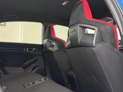 2025 Honda Civic Type R Base