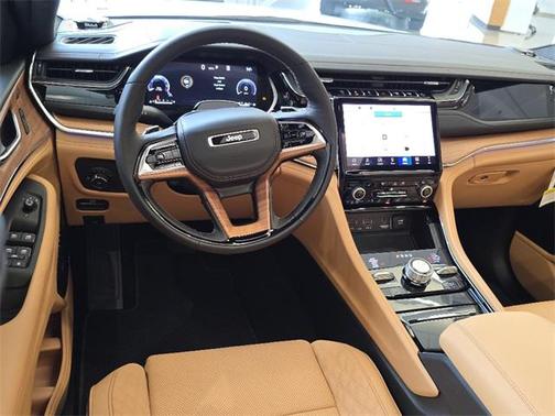 2025 Jeep Grand Cherokee L Summit Reserve