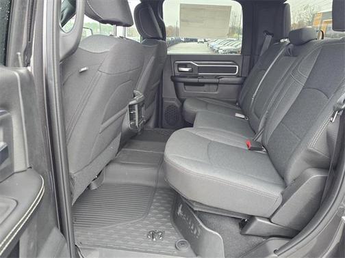 2026 RAM 2500 Big Horn Crew Cab 4x4 6'4' Box