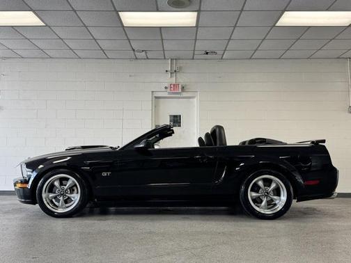 2005 Ford Mustang GT