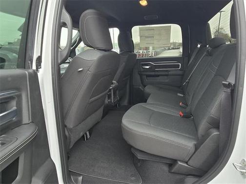 2025 RAM 2500 Big Horn Crew Cab 4x4 6'4' Box