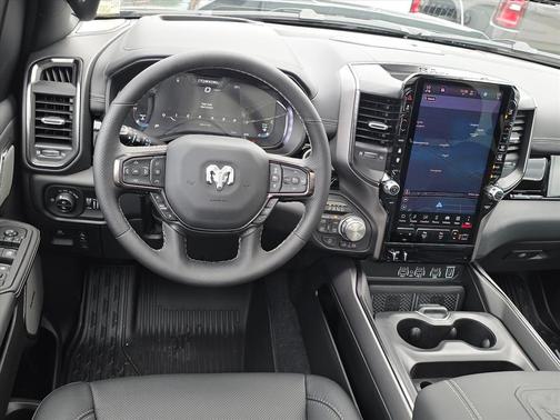 Diamond Black Crystal Pearlcoat 2026 RAM 1500 Rebel