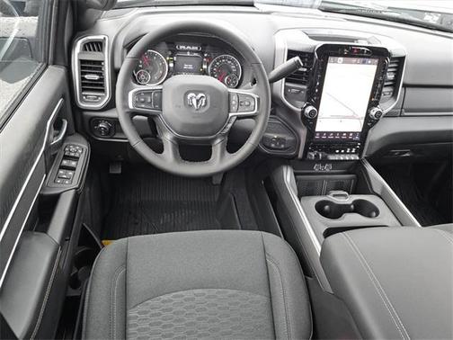 2026 RAM 2500 Big Horn Crew Cab 4x4 6'4' Box