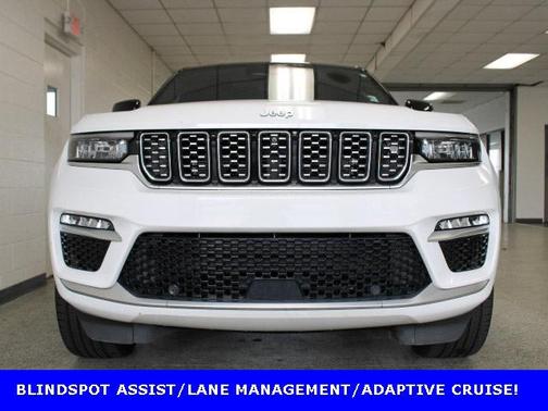 2022 Jeep Grand Cherokee 4xe Summit Reserve