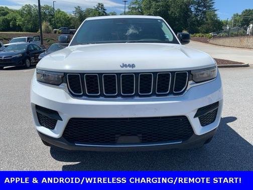 2022 Jeep Grand Cherokee Laredo