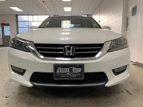 Photo 2 of 19 of 2014 Honda Accord EX-L