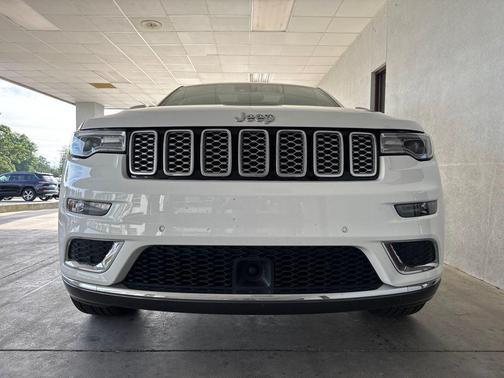 Bright White Clearcoat 2021 Jeep Grand Cherokee Summit