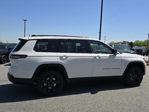2025 Jeep Grand Cherokee L Altitude