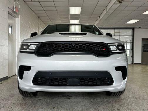 Triple Nickel 2024 Dodge Durango R/T Plus AWD