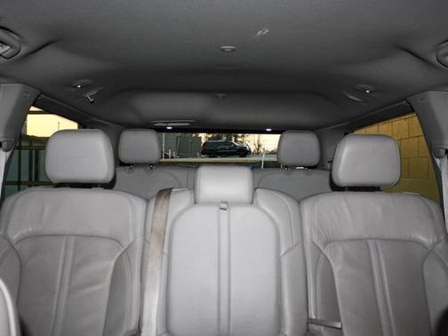 2022 Jeep Wagoneer Series II 4x2