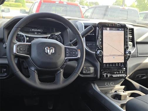 2025 RAM 2500 Big Horn Crew Cab 4x4 6'4' Box