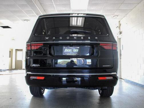 2024 Jeep Wagoneer Series II 4x4