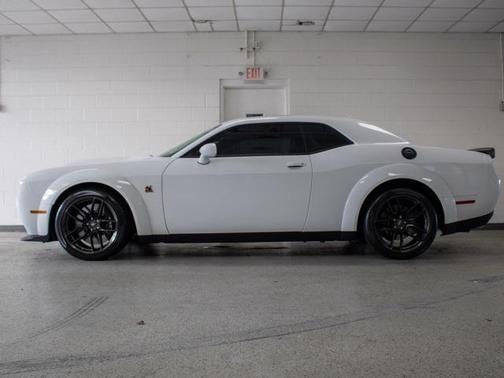 2022 Dodge Challenger R/T Scat Pack Widebody