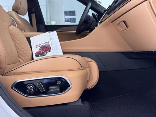 2024 Jeep Grand Cherokee L Summit Reserve