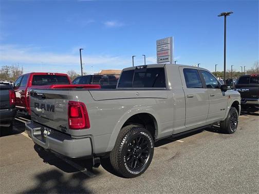2026 RAM 2500 Limited Mega Cab 4x4 6'4' Box