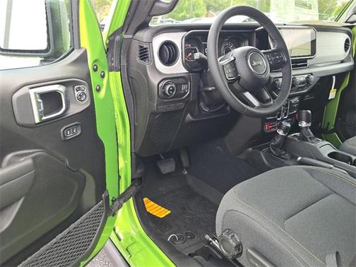 2025 Jeep Gladiator Willys