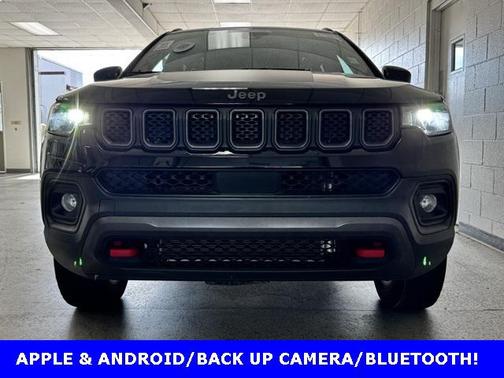 2023 Jeep Compass Trailhawk