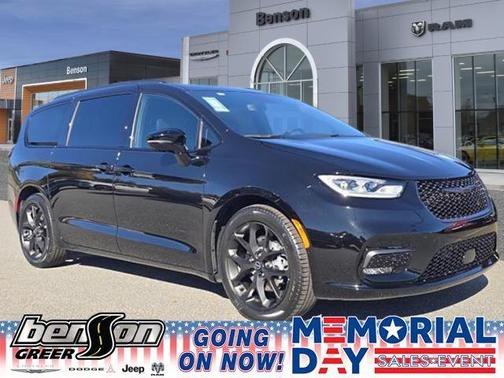Diamond Black Crystal Pearlcoat 2026 Chrysler Pacifica Limited
