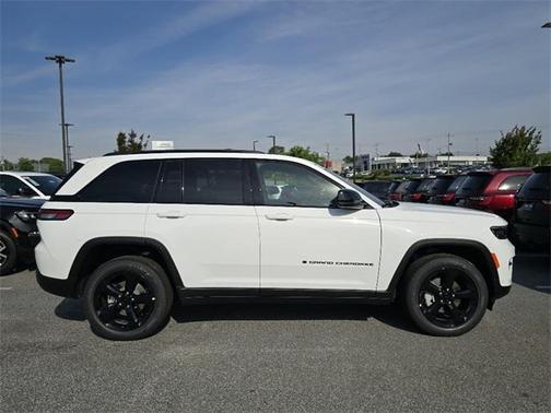 2025 Jeep Grand Cherokee Limited X