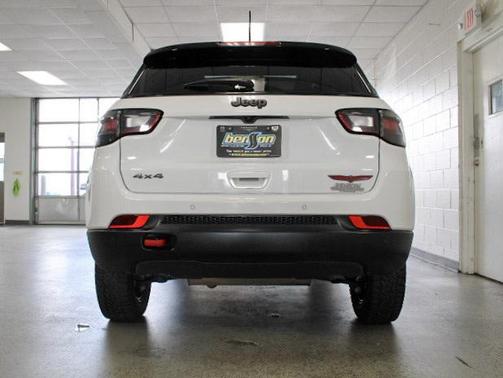 2024 Jeep Compass Trailhawk