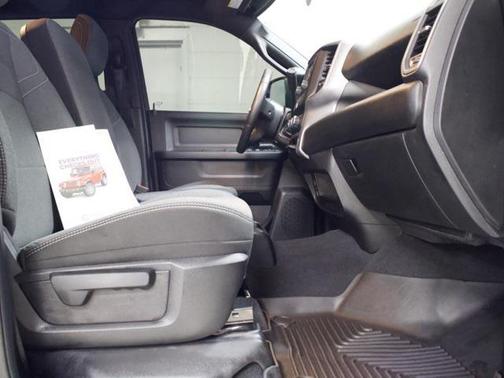 2024 RAM 3500 Tradesman Crew Cab 4x4 6'4' Box