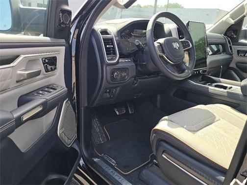 2025 RAM 1500 ST