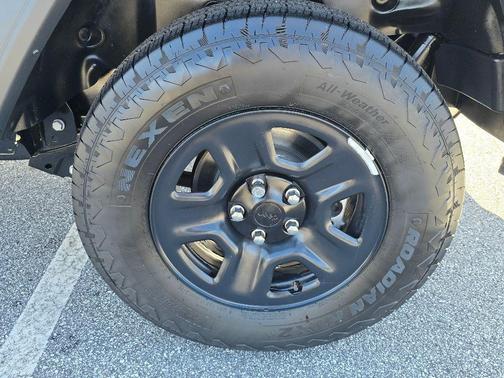 Black Clearcoat 2026 Jeep Wrangler Sport