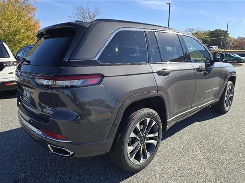 2025 Jeep Grand Cherokee Overland