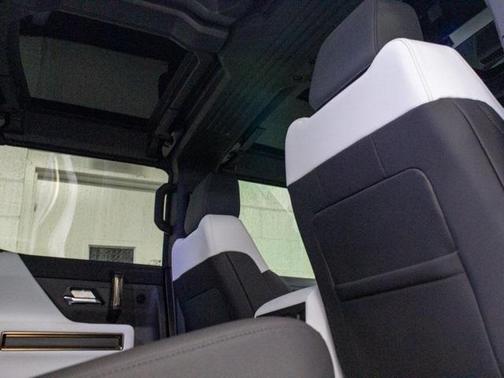 2024 GMC HUMMER EV Pickup 2X