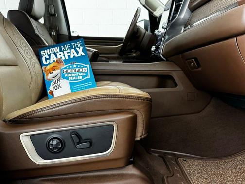 Delmonico Red Pearlcoat 2019 RAM 1500 Longhorn