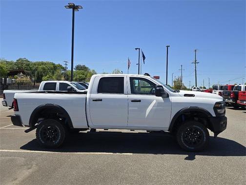 2025 RAM 2500 Tradesman Crew Cab 4x4 6'4' Box